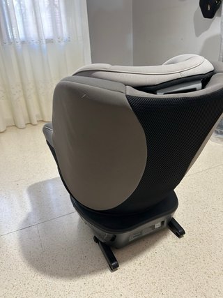 Silla de coche Joie giratoria gris