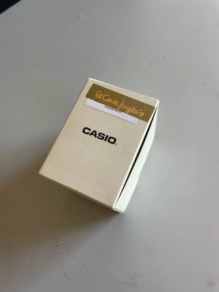 Reloj Casio Plata y Blanco