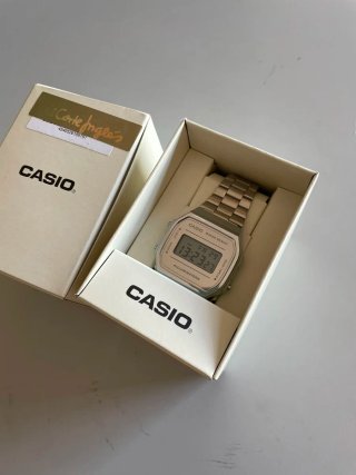 Reloj Casio Plata y Blanco