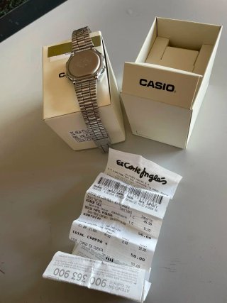 Reloj Casio Plata y Blanco