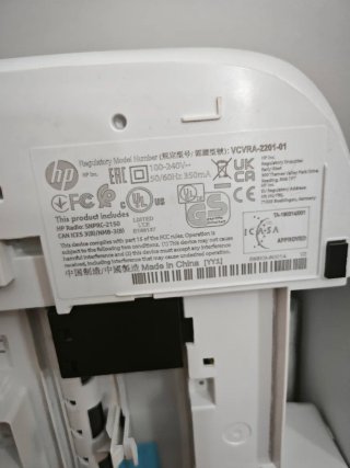 Impresora HP azul y blanca