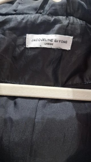 Chaleco acolchado capucha Jacqueline de Yong T.L