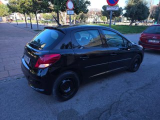 Peugeot 207 2012