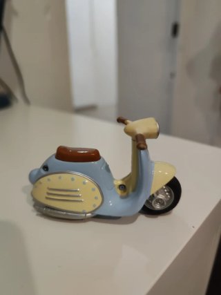 Vespa de juguete Imaginarium