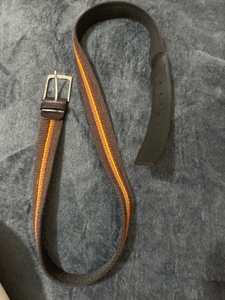 Cinturón unisex con rayas marrones y naranjas