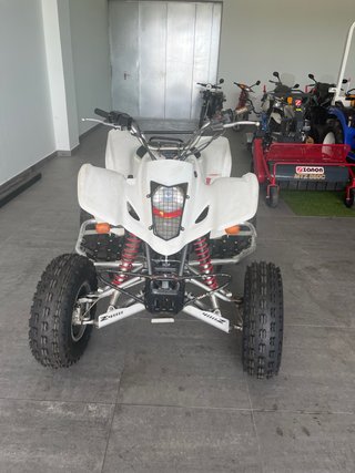 Quad Suzuki Blanco Off-Road