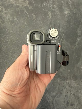 Videocámara Sony Handycam DCR-HC46