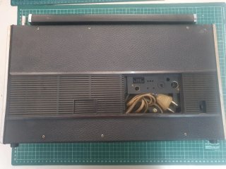 Radio Grundig SATELLIT 1000 Beige/Plata