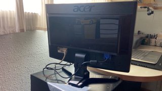 Monitor Acer Negro y Gris