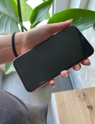 iPhone XR Coral 128GB