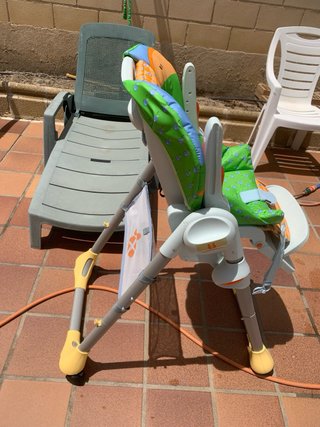 Trona bebé con cojín estampado