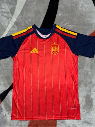 4 Camisetas de futbol