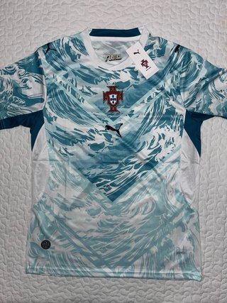 4 Camisetas de futbol