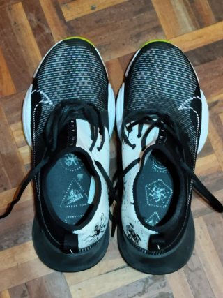 Zapatillas Nike Air Zoom  SuperRep 2 talla 42.5