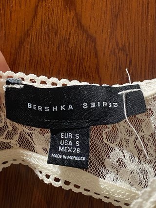 Corsé de encaje blanco