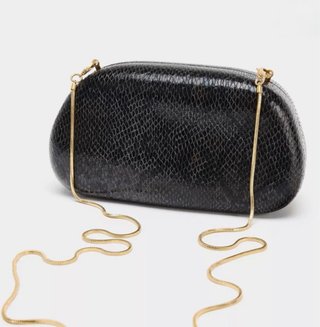 Bolso Zara asa dorada efecto piel serpiente