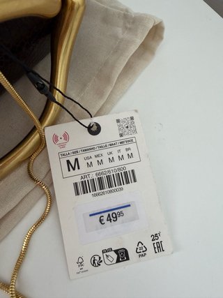 Bolso Zara asa dorada efecto piel serpiente