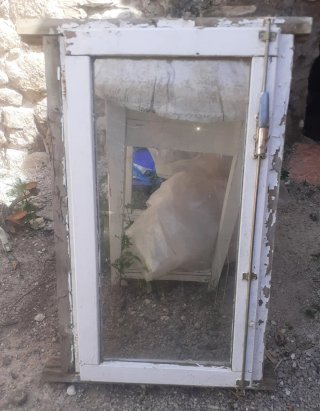 Ventanas de madera con marco y cristal