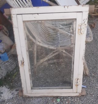 Ventanas de madera con marco y cristal