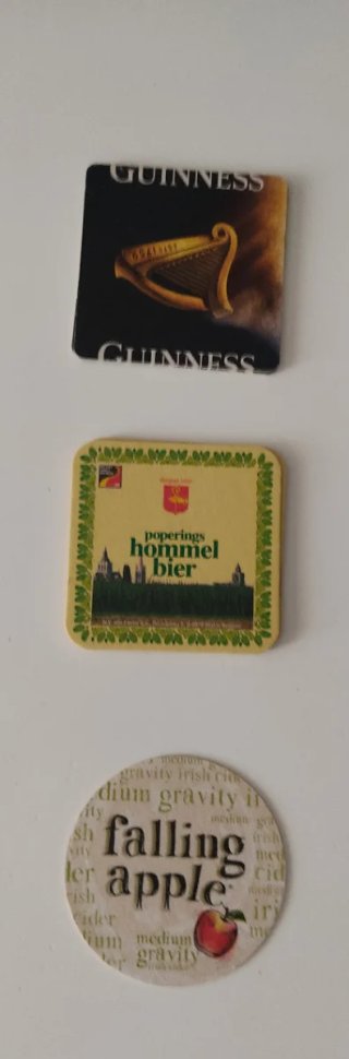 Set di sottobicchieri per birra vari