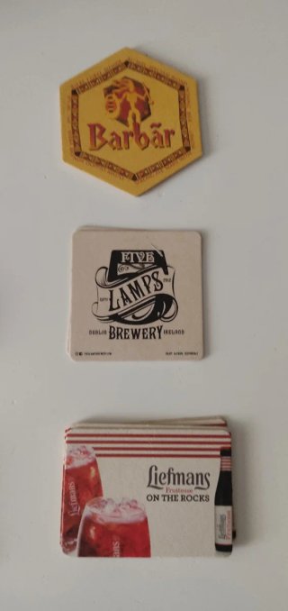 Set di sottobicchieri per birra vari