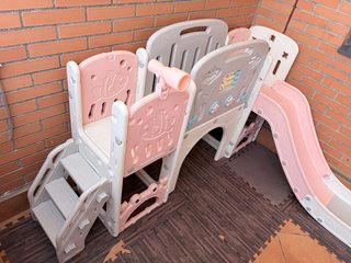 Tobogán y parque de juegos infantil. NO ENVIO