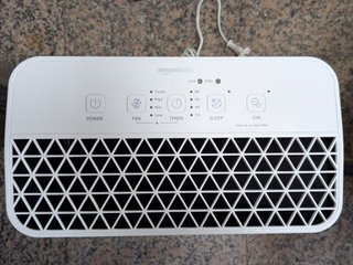 Purificador de aire Amazon Basics 50W