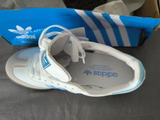 Adidas Samba Deportivas Blancas y Azules