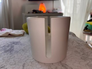 Organizador cables blanco Ikea con tapa