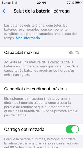 iPhone SE con BATTERIA 98%!!