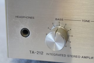 Amplificador Sony TA-212 Hifi 70s