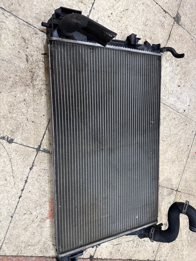 Radiador Agua SAAB 9-3 2004