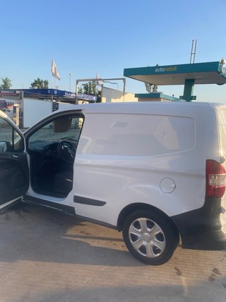 Ford Transit Courier 2019