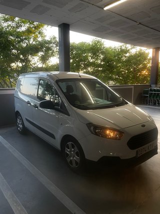 Ford Transit Courier 2019