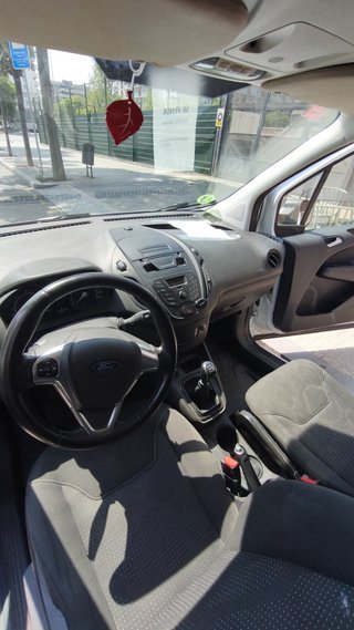Ford Transit Courier 2019