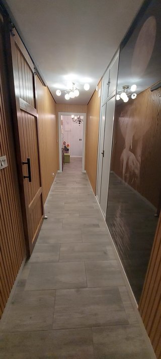 Se vende piso.