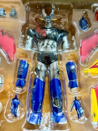 Mazinger Z GX-105D Soul of Chogokin Damage Version