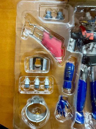 Mazinger Z GX-105D Soul of Chogokin Damage Version