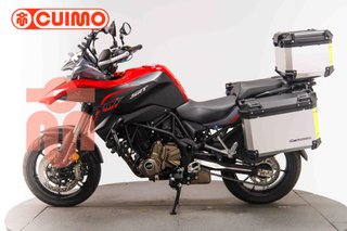 QJ MOTOR SRT 700 X