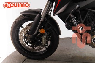 QJ MOTOR SRT 700 X