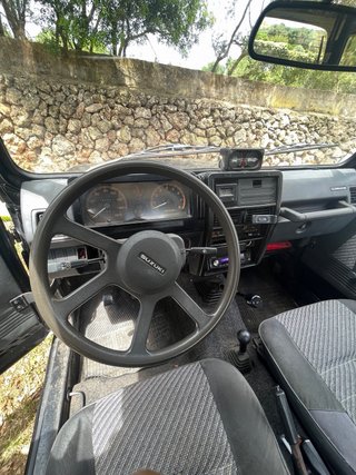 Suzuki Samurai 1985
