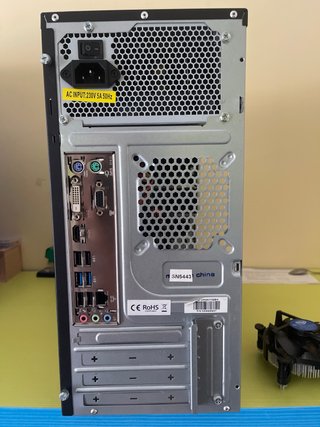 PC de sobremesa UNYKA