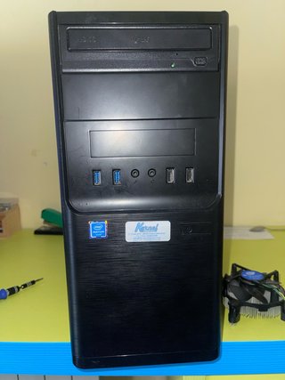 PC de sobremesa UNYKA