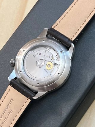 Reloj automático Zeppelin flatline 7366-5 nuevo