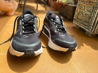 Nike Vomero 18 Gore-Tex Talla 45.5.