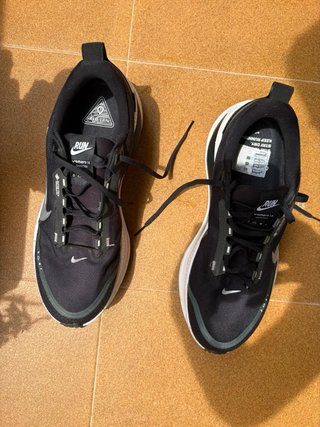 Nike Vomero 18 Gore-Tex Talla 45.5.