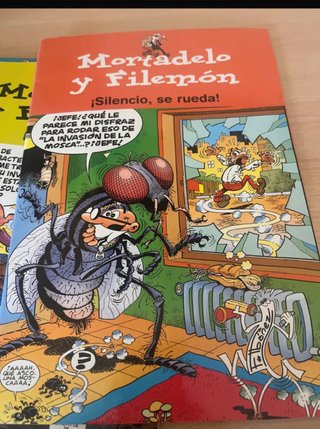 16 comics variados