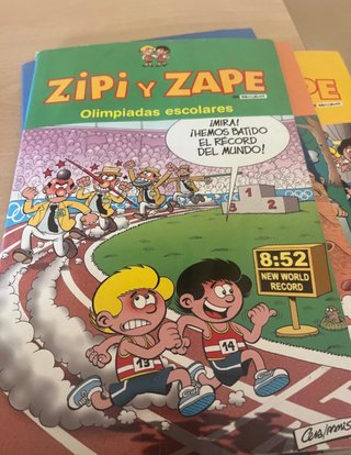 16 comics variados