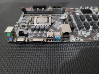 Scheda madre per mining con CPU LGA1151