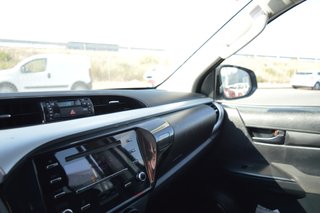 TOYOTA Hilux 2.4 D4D Cabina Doble GX